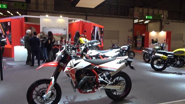 The new 2022 SWM SM125 off road motorcycle collection смотреть онлайн
