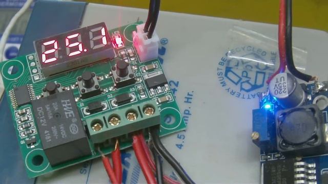 Twin 100 watt LED chip water cooling test 3/1/15 смотреть онлайн