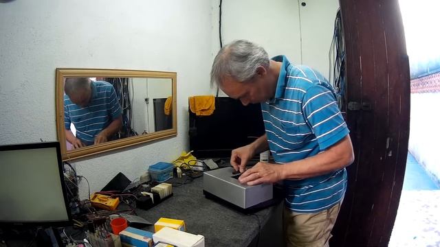 Projetor de Slides ICE LH 150 - Gravado com Navcity NG-100 смотреть онлайн