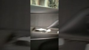 снятие обшивки двери на Тойота Витц 2017-2018 года