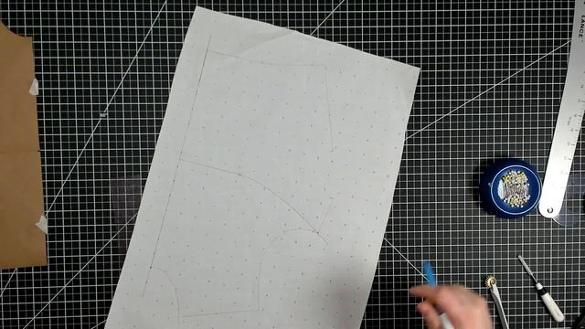 Move Waist Dart to Side Seam On Bodice Front смотреть онлайн