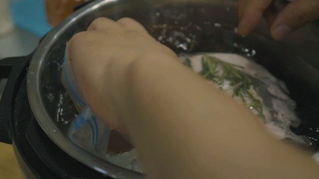 인스턴트팟 으로 이탈리아 정통음식 포르게타 만들어 보았습니다 에어후라이 로 마무리 이건 한번 도전하고 싶었습니다 смотреть онлайн