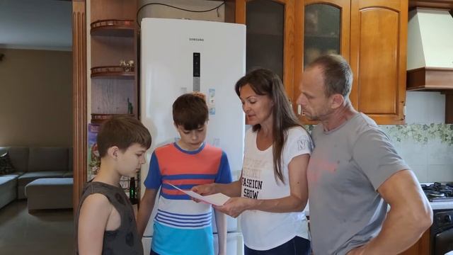 Анонс серии Амонг ас в реальной жизни