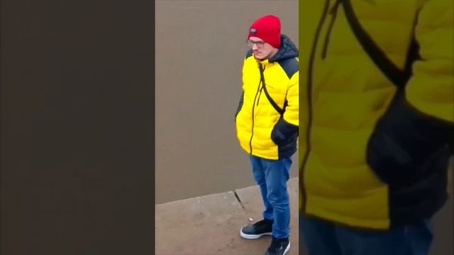 Апрель (песня В. Цоя на немецком языке). Новосибирск. Автор ролика И. Баклушин. смотреть онлайн