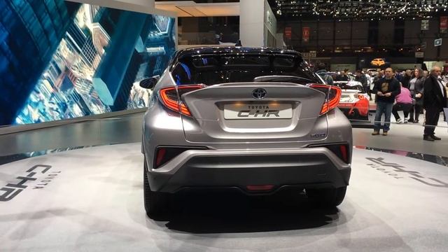 Citroen C4 Cactus 2016 vs Toyota C-HR 2016 смотреть онлайн