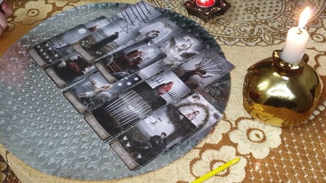 СОЖАЛЕЕТ ЛИ ОН О СОДЕЯННОМ? БУДЕТ ЛИ ЧТО ТО ДЕЛАТЬ?#раскладнаотношения