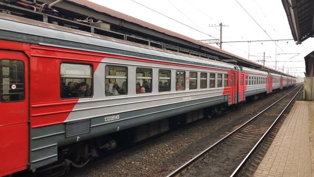 ЭП2Д-0137 ЦППК Перекраска Наше Подмосковье и ЭД4М-0133 На станции Выхино