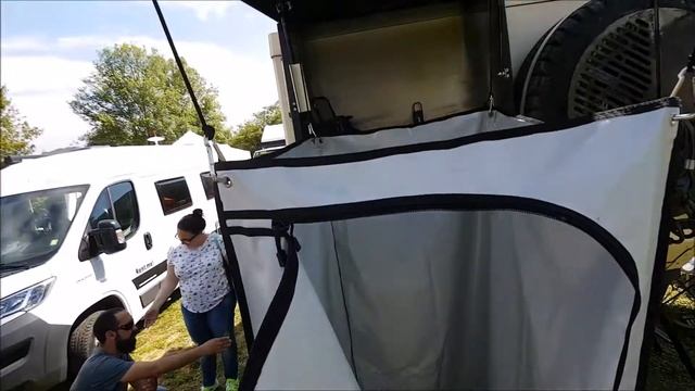 Land Rover Defender Camper Offroad смотреть онлайн