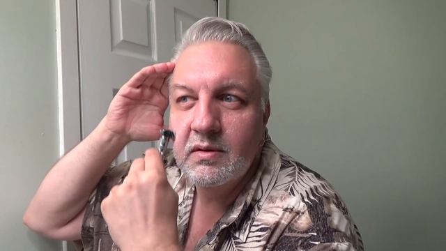 Clubman Pinaud Classic Barber Shave Cream