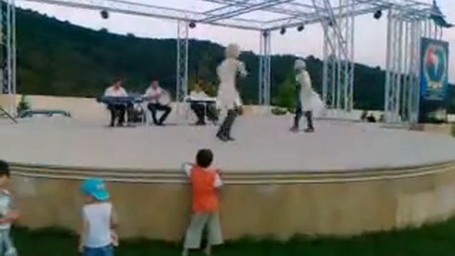 Шабан и Абукар Аварский Пацаны.mp4 смотреть онлайн