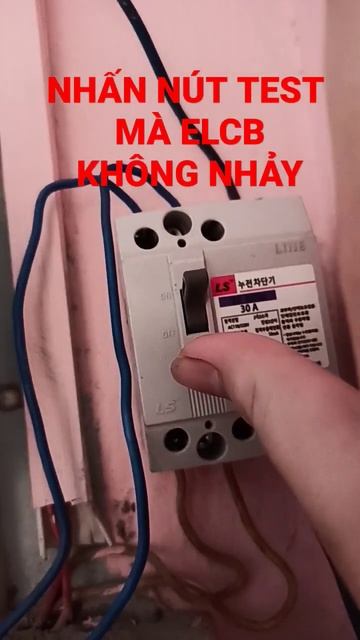 LÀM ĂN CHÁN THẬT, BIỂU HIỆN HƯ HỎNG CỦA CẦU DAO CHỐNG GIẬT #shorts #viral смотреть онлайн