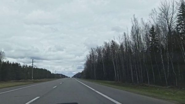 Lada vesta sw. обгон на трассе.