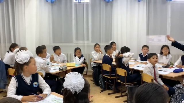 Ерланова Мадина Ерлановна 4 Ж ГОРДИМСЯ МЫ СВОЕЙ СТРАНОЙ смотреть онлайн