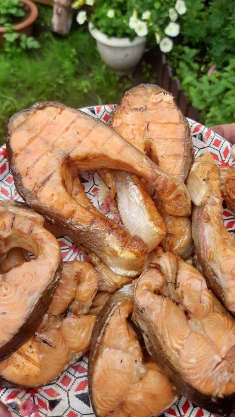 стейки кеты форели