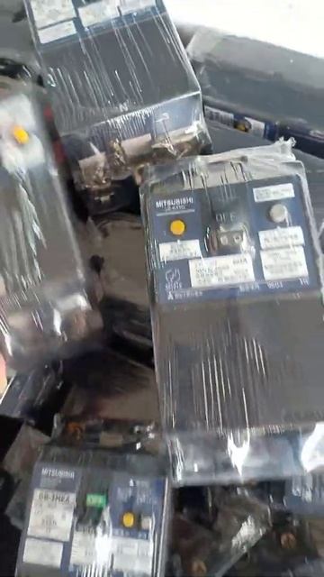 100c aptomat chống giật giá tốt nhất cho ae thợ смотреть онлайн