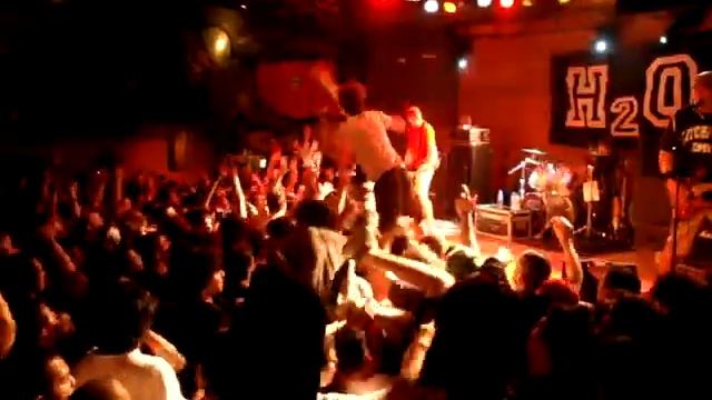 Terror / H2O Curitiba- Pr 31/07/2010 John Bull Music Hall - 11 смотреть онлайн