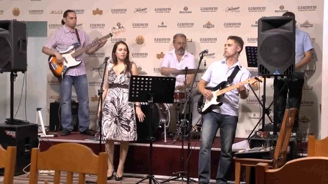 Кавер-группа OBILARDO - Astrud Gilberto - The girl from Ipanema смотреть онлайн