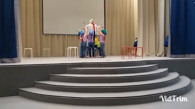 Театральная мастерская "Жирафа" смотреть онлайн