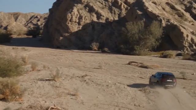 2018 Dacia Duster vs 2018 BMW X3 смотреть онлайн