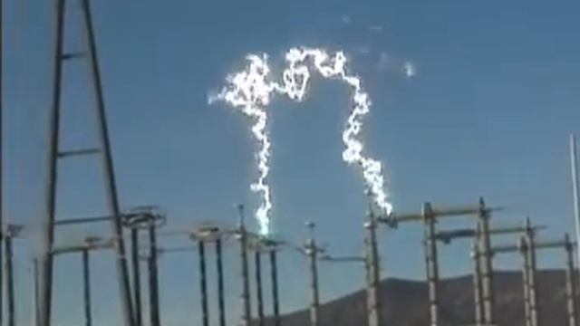 500 KV Switch Arc.mpg смотреть онлайн