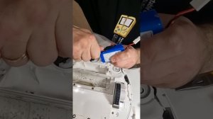 Замена батареи и щёток робота пылесоса Xiaomi Mi Robot Vacuum-Mop Essential