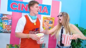 Осенний Бал в Старшей Школе Тим Тин! Я Испортила Школьные Танцы?