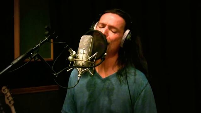 How To SIng Classic Rock - Singing Lessons From Ken Tamplin Vocal Academy