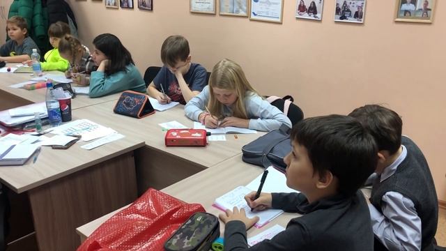 Видеофрагмент с занятия группы 3 класса. смотреть онлайн