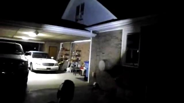 TrustFire Cree Z5 XM-LT6 5-Mode 1050-Lumen Memory White LED Convex Lens Flashlight Set смотреть онлайн