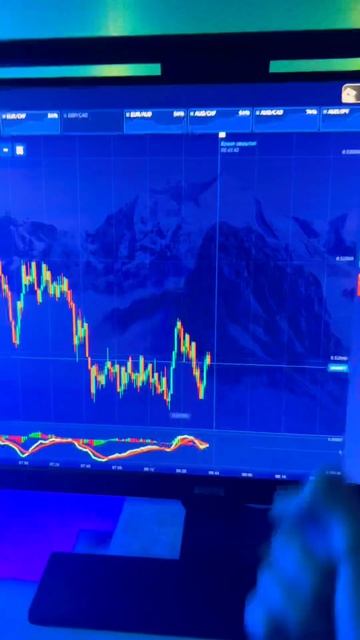 Великий Гермес, спасибо! #инвестиции #заработок #деньги смотреть онлайн