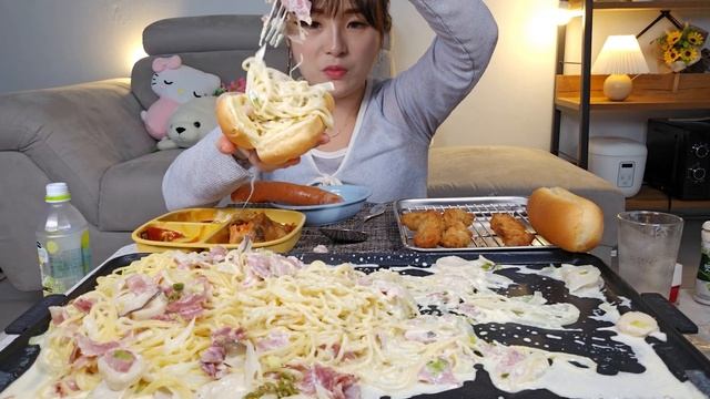 💥칼로리폭탄 베이컨크림파스타2kg 육즙터진 킬바사소시지 롱롱돈까스 리얼사운드 먹방 Bacon Cream Pasta Kielbasa sausage pork cutlet Mukban смотреть онлайн