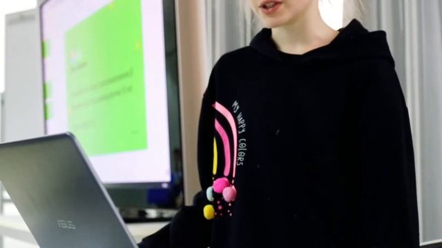 Презентация работ в IT-школе СМАРТ смотреть онлайн