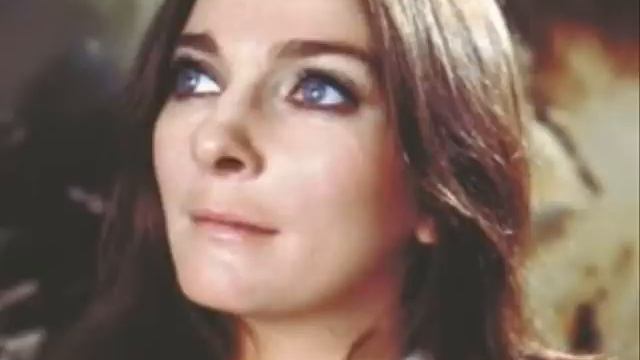 Judy Collins - Bread and Roses.wmv смотреть онлайн