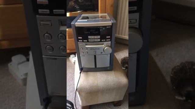Kenwood micro hi-Fi HM-381MD смотреть онлайн