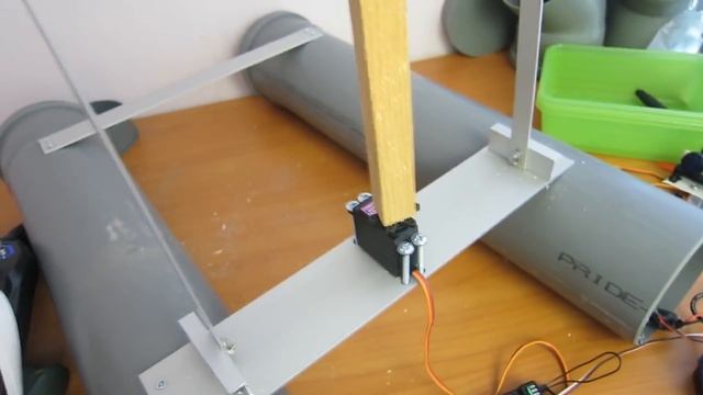 Homemade bait boat [TUTORIAL] смотреть онлайн