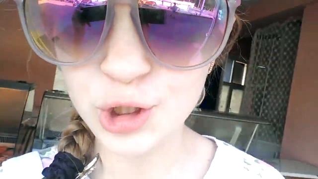 10 рублей за тележку!?что в мире творица смотреть онлайн