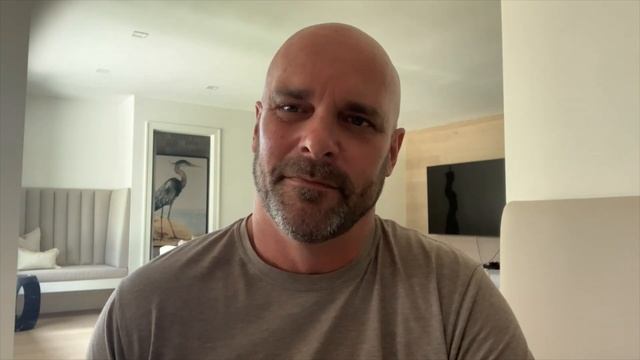 Bryan Baeumler: Balancing a 60M Business With TV Stardom смотреть онлайн