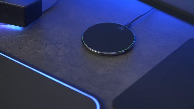 Teching Out A Small Space! (Room Tour!) смотреть онлайн