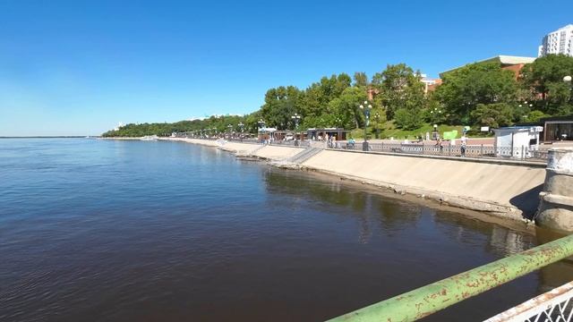 Прогулка по городу. Осень смотреть онлайн