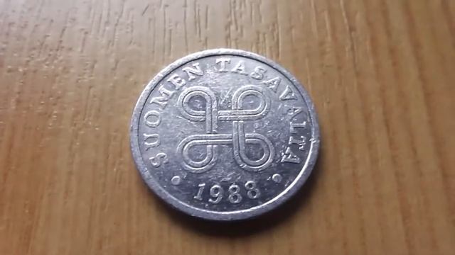 5 Pennia Münze aus Finnland von 1988 in HD смотреть онлайн