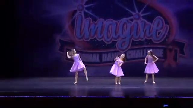 Studio 5 Dance Team- I Feel Pretty смотреть онлайн