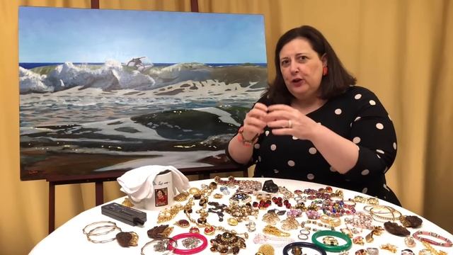 List of Costume Jewelry Marks, Designers and Values by Dr. Lori смотреть онлайн
