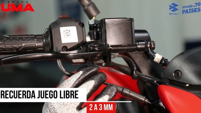 Pulsar NS200 - Ajuste de cable de acelerador смотреть онлайн