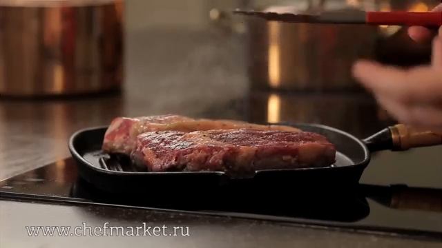 Как правильно жарить стейк из говядины. Рецепт от ШЕФМАРКЕТ
