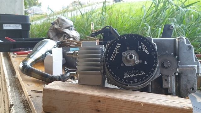 Puchmaxi Tuning 70cc Rennmofa Teil1- 70cc RS-P Motor Technik & Steuerzeiten messen / RHR-Exhaust смотреть онлайн