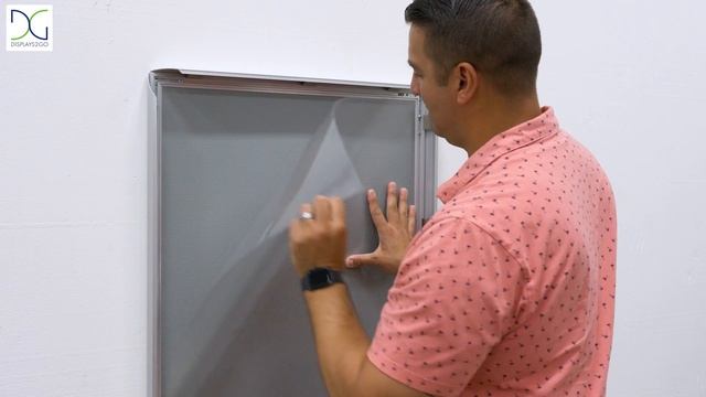 QC Snap Frame Poster Holders | Displays2go® смотреть онлайн
