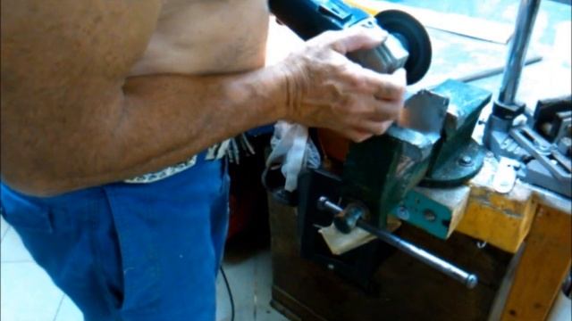 ΣΩΛΗΝΟΕΙΔΗΣ ΚΙΝΗΤΗΡΑΣ - S O L E N O I D E N G I N E HOMEMADE / СОЛЕНОИДНЫЙ МОТОР смотреть онлайн