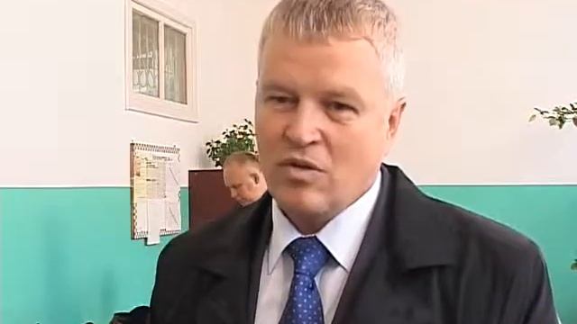 Сюжет у мальнких Хоккеистов новая форма г. Лысьва 28 09 13 смотреть онлайн
