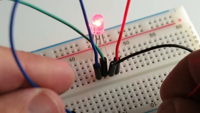 SOLD OUT // G22990 - Special Purchase Full Color 5mm RGB LED смотреть онлайн