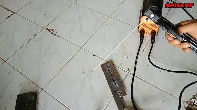 MURAH!!ENGGAK NYESEL BELI MESIN LAS BLACKFOOT 350 WATT!! - ArifAjip смотреть онлайн